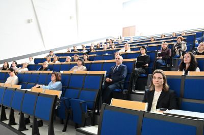 Conferință științifică cu genericul „8 miliarde de motive pentru a acționa în obezitate”